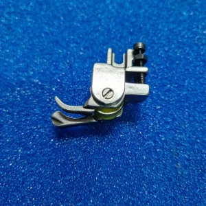 Calcador Comp.Esq.C/Roleto Borracha CL1/32N-ROLLR