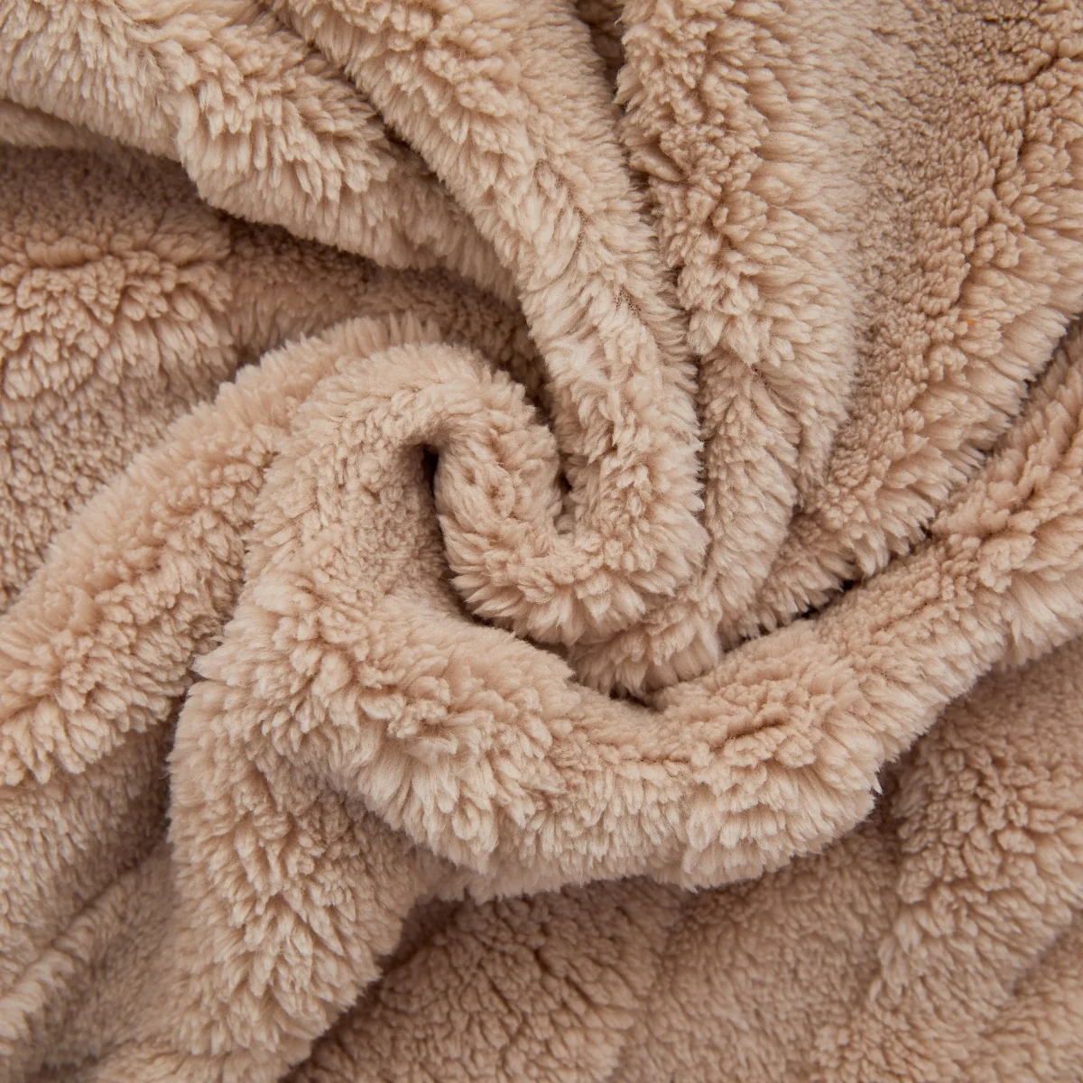 Thick Plush Jacquard Velvet Throw Blanket on Sofa, Sofa Slipcovers and Sectional Sofa Covers - Image 5